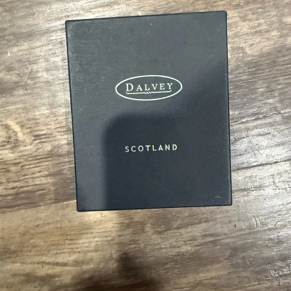 Dalvey Scotland flask - Picture 1 of 4